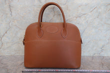 Load image into Gallery viewer, HERMES BOLIDE 35 Graine Couchevel leather Gold 〇Y Engraving Shoulder bag 700050114
