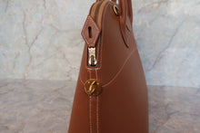 Load image into Gallery viewer, HERMES BOLIDE 35 Graine Couchevel leather Gold 〇Y Engraving Shoulder bag 700050114
