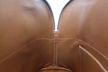 Load image into Gallery viewer, HERMES BOLIDE 35 Graine Couchevel leather Gold 〇Y Engraving Shoulder bag 700050114

