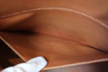 Load image into Gallery viewer, HERMES BOLIDE 35 Graine Couchevel leather Gold 〇Y Engraving Shoulder bag 700050114
