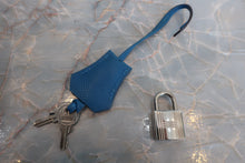 Load image into Gallery viewer, HERMES BIRKIN 25 Epsom leather Mykonos □O Engraving Hand bag 600070136
