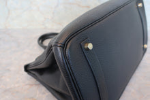 Load image into Gallery viewer, HERMES BIRKIN 35 Clemence leather Black Hand bag 700050262
