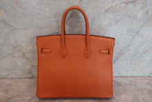 Load image into Gallery viewer, HERMES BIRKIN 25 Chevre myzore goatskim Orange □H Engraving Hand bag 700120086
