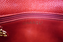画像をギャラリービューアに読み込む, CHANEL/シャネル マトラッセウエストバッグ キャビアスキン レッド/ゴールド金具 ウエストバッグ 700110021
