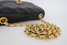 画像をギャラリービューアに読み込む, CHANEL/シャネル マトラッセチェーンショルダーバッグ ラムスキン ブラック/ゴールド金具 ショルダーバッグ 800100068
