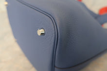 画像をギャラリービューアに読み込む, HERMES／エルメス ピコタンロックエクラＭＭ トリヨンクレマンス/ヴォースイフト ブルーブライトン/カプシーヌ C刻印 ハンドバッグ 800010172
