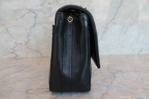 CHANEL/シャネル マトラッセチェーンショルダーバッグ ラムスキン ブラック/ゴールド金具 ショルダーバッグ 700060076