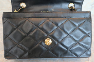 CHANEL/シャネル マトラッセチェーンショルダーバッグ ラムスキン ブラック/ゴールド金具 ショルダーバッグ 700060076