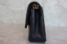 Load image into Gallery viewer, CHANEL Matelasse double flap double chain shoulder bag Lambskin Black/Gold hadware Shoulder bag 800070056
