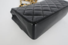 画像をギャラリービューアに読み込む, CHANEL/シャネル ミニマトラッセチェーンショルダーバッグ ラムスキン ブラック/ゴールド金具 ショルダーバッグ 800090184
