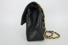 画像をギャラリービューアに読み込む, CHANEL/シャネル マトラッセＷフラップＷチェーンショルダーバッグ ラムスキン ブラック/ゴールド金具 ショルダーバッグ 800090227
