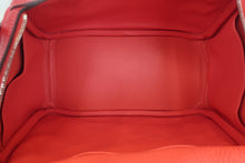 Load image into Gallery viewer, HERMES LINDY 26 Verso Clemence leather Rouge casaque/Rose lipstick □P Engraving Shoulder bag 800010159
