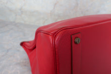 Load image into Gallery viewer, HERMES BIRKIN 40 Buffalo leather Rouge vif 〇V Engraving Hand bag 600110049
