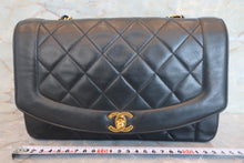 Load image into Gallery viewer, CHANEL  Diana matelasse chain shoulder bag Lambskin Black/Gold hadware Shoulder bag 700060109
