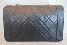 Load image into Gallery viewer, CHANEL  Diana matelasse chain shoulder bag Lambskin Black/Gold hadware Shoulder bag 700060109
