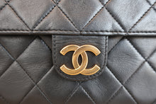 将图片加载到图库查看器，CHANEL/香奈儿 CF 按压锁 链条包 羊皮 Black/Gold hadware(黑色/金色金属) 肩背包 800070055
