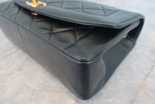 Load image into Gallery viewer, CHANEL  Diana matelasse chain shoulder bag Lambskin Black/Gold hadware Shoulder bag 700060109
