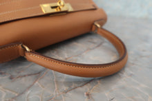 画像をギャラリービューアに読み込む, HERMES／エルメス ケリー28 クシュベル ゴールド 〇Q刻印 ショルダーバッグ 800010142
