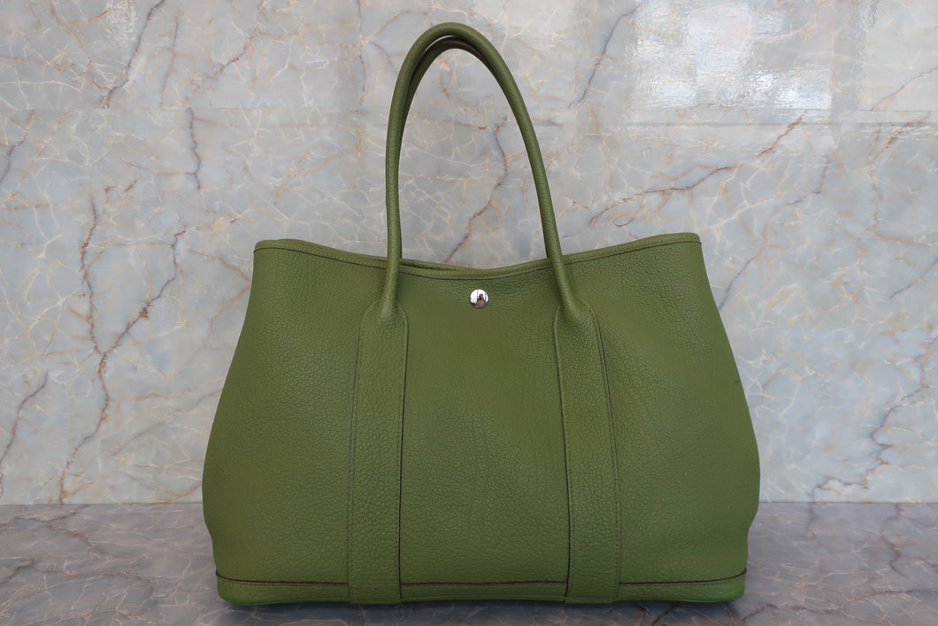 HERMES  GARDEN PARTY PM Negonda leather Anise green □Q Engraving Tote bag 700100051