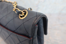 Load image into Gallery viewer, CHANEL Matelasse chain shoulder bag Lambskin Navy/Gold hadware Shoulder bag 600070116
