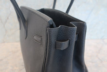 Load image into Gallery viewer, HERMES BIRKIN 35 Togo leather Black □F Engraving Hand bag 700120037
