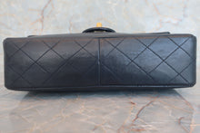 Load image into Gallery viewer, CHANEL Matelasse chain shoulder bag Lambskin Navy/Gold hadware Shoulder bag 600070116
