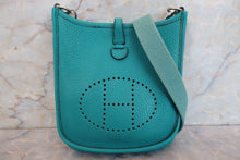 將圖片載入圖庫檢視器 HERMES／エルメス エブリンTPM トリヨンクレマンス ブルーパオン X刻印 ショルダーバッグ 700110052
