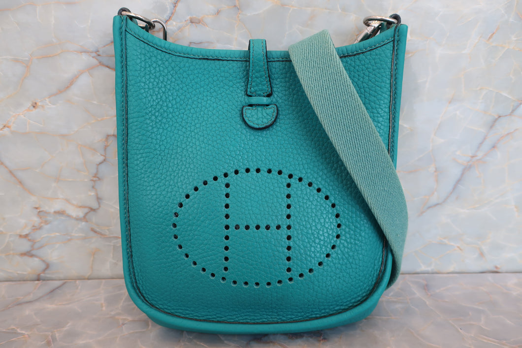 HERMES／エルメス エブリンTPM トリヨンクレマンス ブルーパオン X刻印 ショルダーバッグ 700110052
