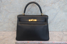 Load image into Gallery viewer, HERMES KELLY 28 Clemence leather Black T Engraving Shoulder bag 700120060
