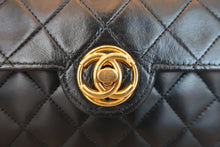 画像をギャラリービューアに読み込む, CHANEL/シャネル マトラッセチェーンショルダーバッグ ラムスキン ブラック/ゴールド金具 ショルダーバッグ 800060017
