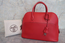 Load image into Gallery viewer, HERMES／BOLIDE 1923 Swift leather Rouge vif □I Engraving Hand bag 600110023
