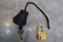 Load image into Gallery viewer, HERMES KELLY 28 Clemence leather Black T Engraving Shoulder bag 700120060
