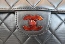 Load image into Gallery viewer, CHANEL Matelasse tortoiseshell chain shoulder bag Lambskin Black/Gold hadware Shoulder bag 800070031
