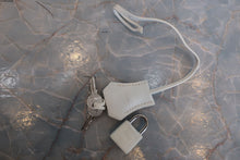 画像をギャラリービューアに読み込む, HERMES／エルメス ボリード35 トリヨンクレマンス ホワイト □H刻印 ショルダーバッグ 800010091
