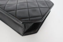 画像をギャラリービューアに読み込む, CHANEL/シャネル マトラッセチェーンショルダーバッグ ラムスキン ブラック/ゴールド金具 ショルダーバッグ 800100071
