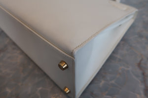 HERMES／エルメス ケリー32 ヴォーグレネ ホワイト 〇Z刻印 ショルダーバッグ 700070004