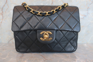 CHANEL/香奈儿 迷你CF 单盖 链条包 羊皮 Black/Gold hadware(黑色/金色金属) 肩背包  600070143