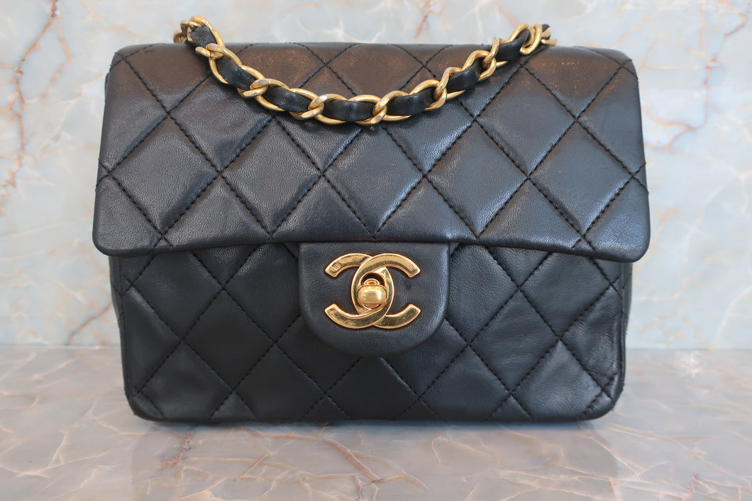 CHANEL Mini Matelasse single flap chain shoulder bag Lambskin Black/Gold hadware Shoulder bag 600070143