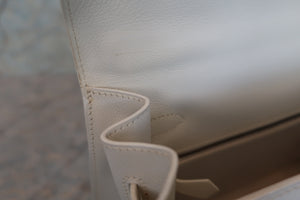 HERMES／エルメス ケリー32 ヴォーグレネ ホワイト 〇Z刻印 ショルダーバッグ 700070004