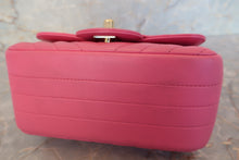 Load image into Gallery viewer, CHANEL  V-Stitch chain shoulder bag Lambskin Pink/Gold hadware Shoulder bag 700100046
