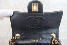 将图片加载到图库查看器，CHANEL/香奈儿 迷你CF 单盖 链条包 羊皮 Black/Gold hadware(黑色/金色金属) 肩背包  600070143
