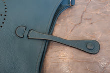 将图片加载到图库查看器，HERMES EVELYNE 3PM Clemence leather Blue jean □M刻印 Shoulder bag 800040064
