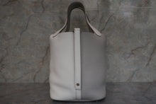 将图片加载到图库查看器，HERMES PICOTIN LOCK CASAQUE MM Clemence leather White/Pearl gray □P刻印 Hand bag 600100030
