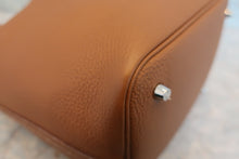 画像をギャラリービューアに読み込む, HERMES／エルメス ピコタンロックＭＭ トリヨンクレマンス ゴールド W刻印 ハンドバッグ 800030020
