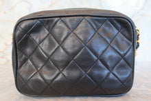 Load image into Gallery viewer, CHANEL Matelasse fringe chain shoulder bag Lambskin Black/Gold hadware Shoulder bag 700100034
