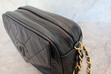 Load image into Gallery viewer, CHANEL Matelasse fringe chain shoulder bag Lambskin Black/Gold hadware Shoulder bag 700100034
