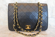 画像をギャラリービューアに読み込む, CHANEL/シャネル マトラッセフルフラップチェーンショルダーバッグ ラムスキン ブラック/ゴールド金具 ショルダーバッグ 800070143
