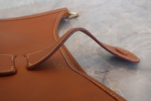 画像をギャラリービューアに読み込む, HERMES／エルメス エブリン1GM クシュベル ゴールド □A刻印 ショルダーバッグ 800010092
