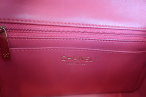 CHANEL V-Stitch chain shoulder bag Lambskin Pink/Gold hadware Shoulder bag 600070115