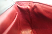 Load image into Gallery viewer, CHANEL Mini matelasse chain shoulder bag Lambskin Black/Gold hadware Shoulder bag 600060063

